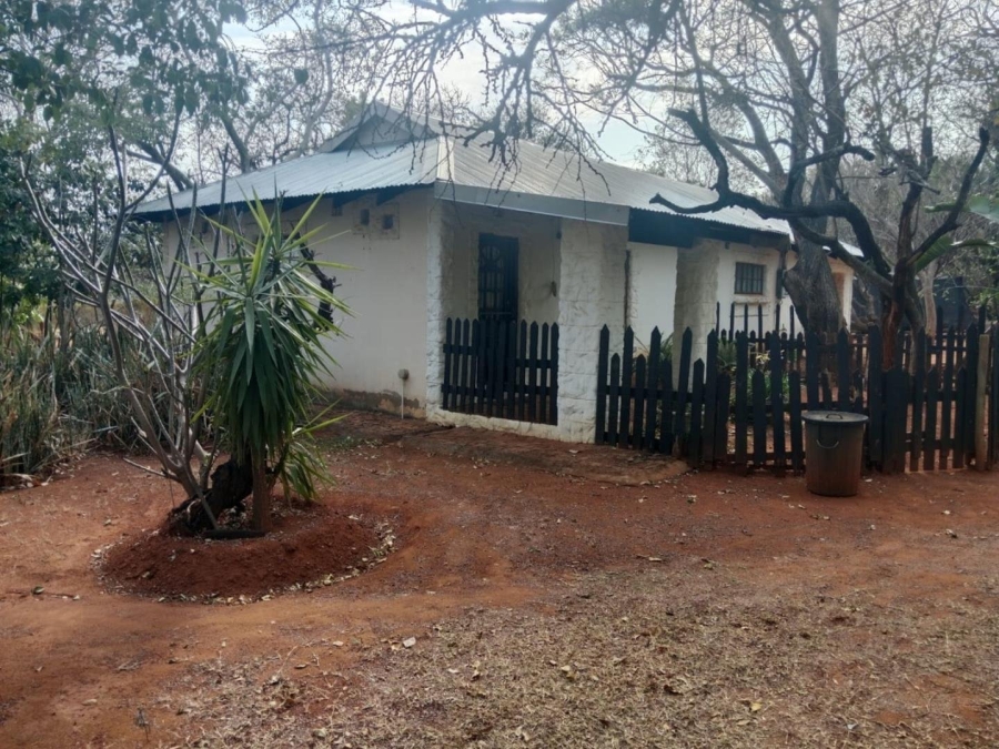 Commercial Property for Sale in De Wildt North West